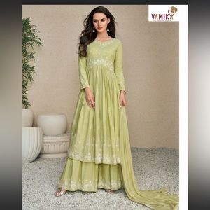 Beautiful 3 piece suit